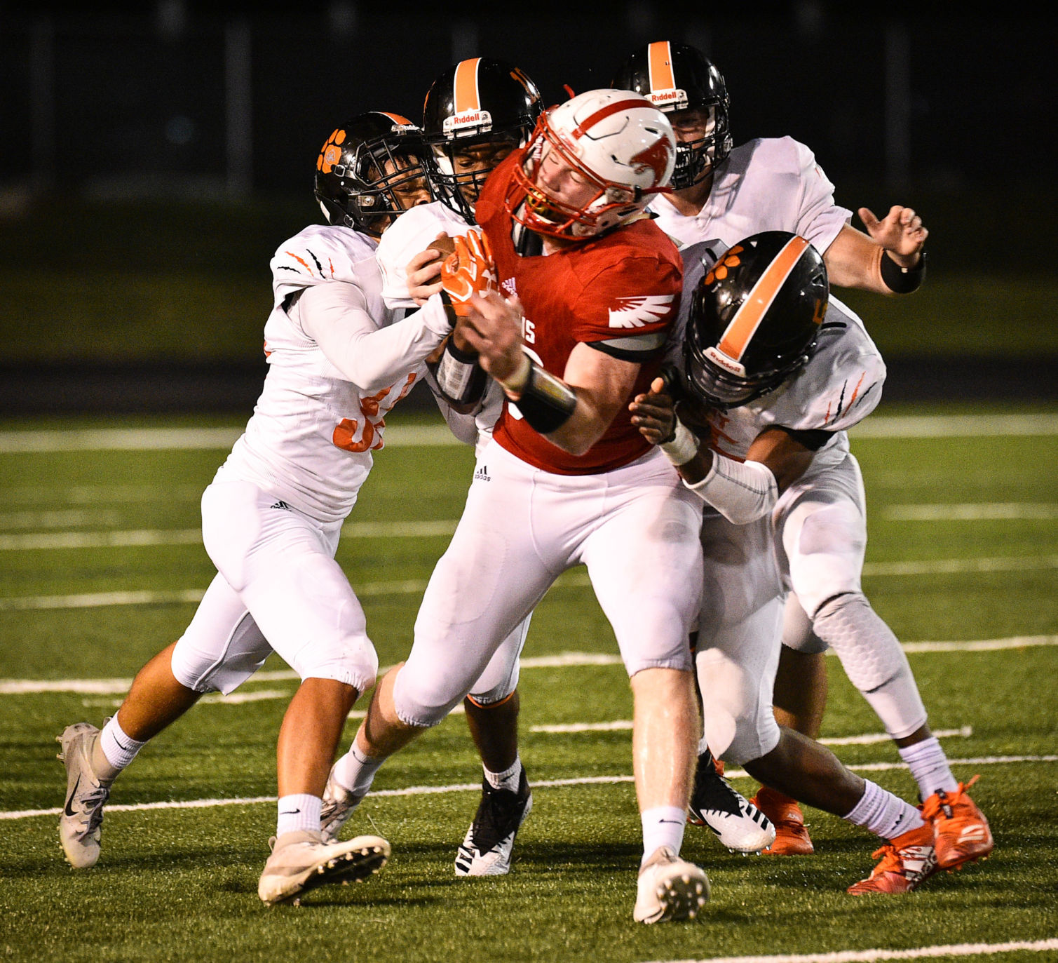 083019-qct-spt-ut-west-football-191a.jpg